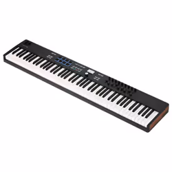 Arturia KeyLab Essential 88 mk3 clavier MIDI 88 touche(s) USB Noir, Blanc - Vue supplémentaire 2