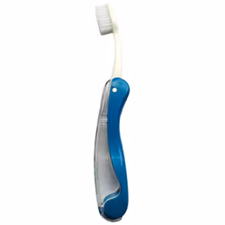 Gadget Urban Factory BROSSE A DENTS PLIABLE DE VOYAGE - BLEU Caracteristiques principales : Couleur : Blanc / Bleu. Disponibi ...