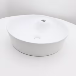 Découvrez la vasque ronde à poser Lodge céramique blanc mat de qualité. Elégante, cette vasque pour salle de bain ronde subli ...