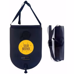 La douche solaire SunWater® chauffe l'eau jusqu'à 45°C en 3 à 5 heures grâce à l'énergie solaire, offrant également un stocka ...