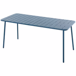 Apportez une touche moderne à votre espace extérieur avec la table Bergame en acier, conçue pour accueillir jusqu'à 6 convive ...