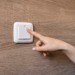 Shelly BLU Wall Switch 4 interrupteur d'éclairage Plastique Ivoire
