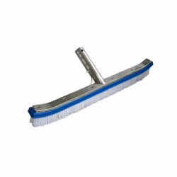 Balai brosse avec renfort en aluminium Dimensions : 45 cm Ce balai s'adapte sur un manche télescopique standard (non fourni)  ...