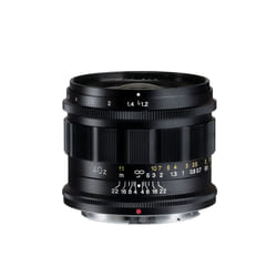 Voigtländer 40 mm/1:1,2 Nokton Noir
