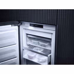 Miele FNS 7470 D congélateur Intégré 156 L