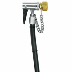 Tuyau pompe à pied double valve avec chaîne SKS