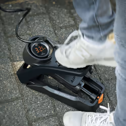 SKS AIRSTEP DIGI pompe à pied pneumatique Noir Vélo