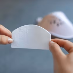 Contenu du paquet : 30x filtres pour le masque communautaire Koziol