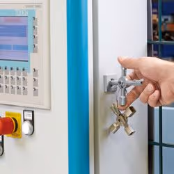 Knipex 00 11 01 Clé pour armoires de contrôle et boîtiers - Vue supplémentaire 5
