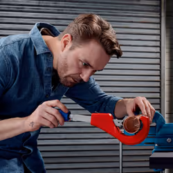 Knipex 90 31 03 BK Outil de découpe manuelle de tuyaux Coupe-tube - Vue supplémentaire 45