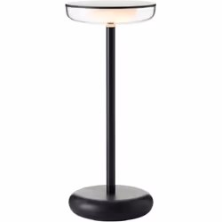 La lampe de table d'extérieur Platon n'est pas seulement un éclairage pratique pour les espaces extérieurs, mais aussi un acc ...