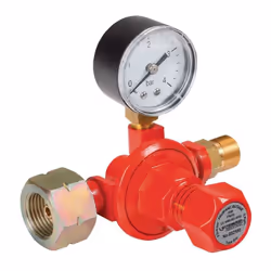 Description générale Avec manomètre, ce régulateur de gaz est conçu pour une utilisation avec des bouteilles de gaz propane d ...