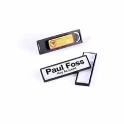 Durable 8132-01, Badge nominatifs, Paysage, Noir, 17 mm, 67 mm, 25 pièce(s)