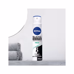 NIVEA Black & White Invisible Fresh Hommes Déodorant spray 200ml