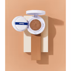 NIVEA Hyaluron Cellular Filler 3in1 Care Cushion poudre de visage 15 ml 03 Medium Dark
