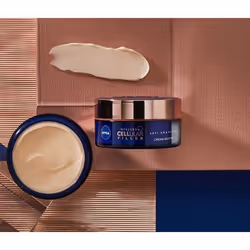 NIVEA Hyaluron Cellular Filler Elasticity & Antigravity Crème de nuit Visage 50 ml - Vue supplémentaire 8