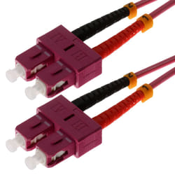 Helos 7.5m OM4 SC/SC câble de fibre optique 7,5 m Violet