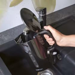 Clatronic WK 3835 bouilloire 1,7 L 2200 W Noir - Vue supplémentaire 2