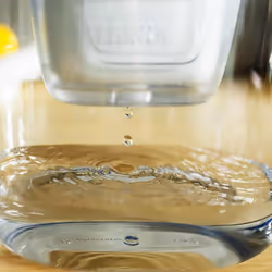 Brita Style Essential Filtre à eau pour carafe 2,4 L Transparent, Blanc - Vue supplémentaire 4