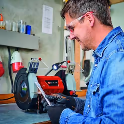 Einhell TC-BG 200 L machine de meulage 2980 tr/min 400 W - Vue supplémentaire 7