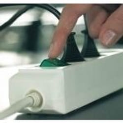 Brennenstuhl Eco-Line + Switch & 1,5 mm² Ø Cable Blanc 8 sortie(s) CA 3 m