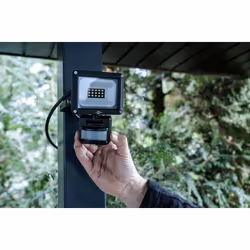 Brennenstuhl Projecteur LED extérieur JARO 1060 P avec détecteur de mouvements / Spot LED extérieur avec détecteur (Applique extérieure avec détecteur, portée jusqu'à 10m, boîtier en alu., 1150lm, 10W, IK08, IP65) - Vue supplémentaire 10
