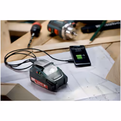Metabo PA 14.4-18 LED-USB Chargeur de batterie