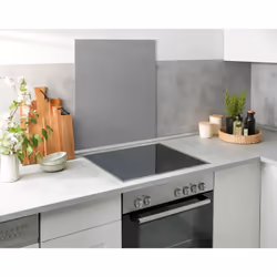 Apportez une touche de fonctionnalité et de design moderne à votre cuisine avec la crédence en verre grise de WENKO. Ce pare- ...