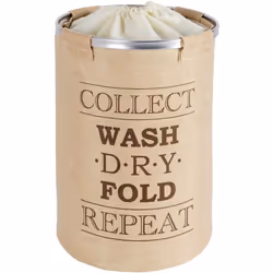 Le panier à linge tendance Ringo au beige frais et moderne avec une inscription bleue apporte un design fonctionnel dans la s ...