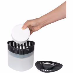 Le lot de 2 déshumidificateurs Prisma de WENKO, accompagné de 4 recharges de 500 g de calcium chlorure, est la solution idéal ...