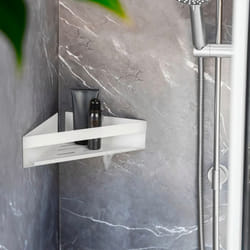 WENKO Étagère Murale de Douche dAngle GENOVA  Fixation sans Perçage  Rangement Douche  Acier Inox  Blanc Mat  36x8x17 cm