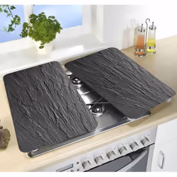 Description générale Protégez votre cuisinière avec cet ensemble de deux plaques de verre trempé au design élégant. Ces couvr ...