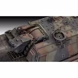 Maquette militaire Obusier blindé 2000 - REVELL - Echelle 1/35 - Age (A partir de) 12 ans - Genre Mixte