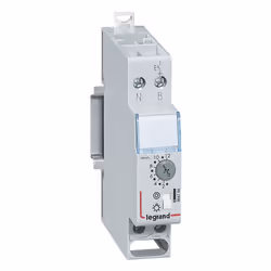 Legrand 4704, 100 mm, 220 mm, 100 mm, 959 g, 10 pièce(s)
