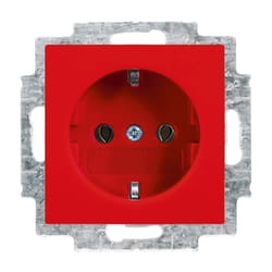 Busch-Jaeger 2CKA002011A6234 prise de courant Type F Rouge