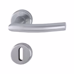 Garniture en inox sur rosaces rondes Ø52mm pour portes d'intérieur. Assemblage : garniture monobloc, ressorts de rappel, bagu ...