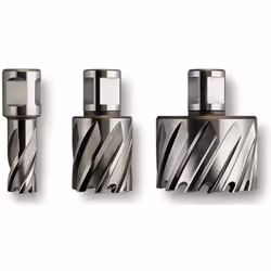 Informations techniques Diamètre de perçage : 17 mm Matériau (perceuse) : HSS Fraise HSS-Nova 25 Ø 17 x 25 Weldon Dimensions  ...