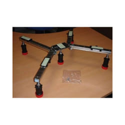 Set de pieds de douche pour receveur ajustable - Ideal Standard