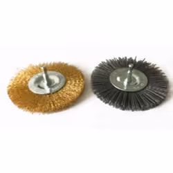 Diamètre des brosses : 110 mm Dimensions : 110 x 110 x 38 mm Poids : 0.228 kg Equipement : Convient au nettoyeur de joints ré ...
