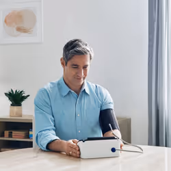 Omron Complete Bras supérieur Automatique - Vue supplémentaire 4