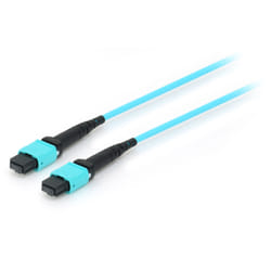 Equip 25555407 câble de fibre optique 7 m MTP OM4 Cyan