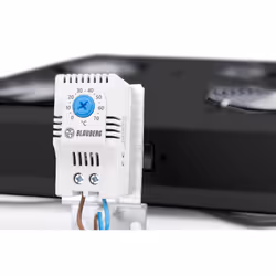 Digitus Unité de ventilation de toit pour armoires réseau de série Unique & Varioflex-N, armoires réseau et armoires serveur Dynamic Basic