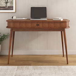 Bureau JARI en bois massif 113 x 75 cm façade cannelée rangement avec porte coullisante coloris châtaignier