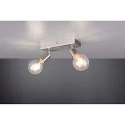 Le plafonnier VANNES par Trio Lighting est composé d'une structure en métal finition nickel mat avec une base rectangulaire e ...