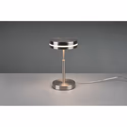 La lampe de table FRANKLIN par Trio Lighting est composée d'une structure en métal couleur nickel mat avec une base ronde, un ...
