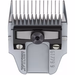 Tête de coupe Aesculap GT779 - 9mm. Cette tête de coupe est compatible avec tous les modèles de tondeuses Aesculap utilisant  ...