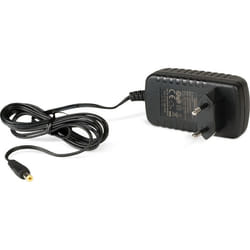 TechniSat 0000/3234 adaptateur de puissance & onduleur Intérieure Noir