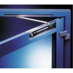 Bras à coulisse ITS96 G96N DIN L DORMA compatible avec dispositif d'arrêt - 52001901