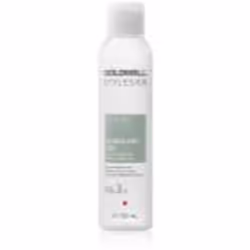 Le gel pour cheveux vous permet de créer la coiffure que vous souhaitez.