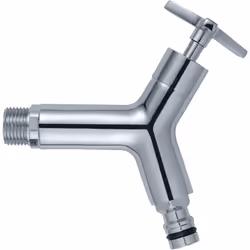 Design moderne pour votre jardin - Vidangez l'eau de pluie avec style grâce au robinet de sortie. Le robinet de sortie en chr ...